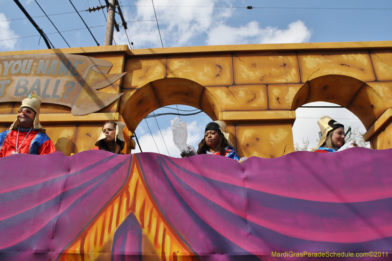 Krewe-of-Pontchartrain-2011-0077