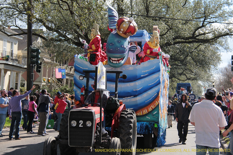 Krewe-of-Pontchartrain-2013-1039