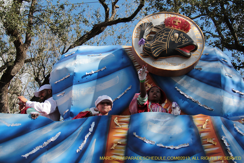 Krewe-of-Pontchartrain-2013-1043