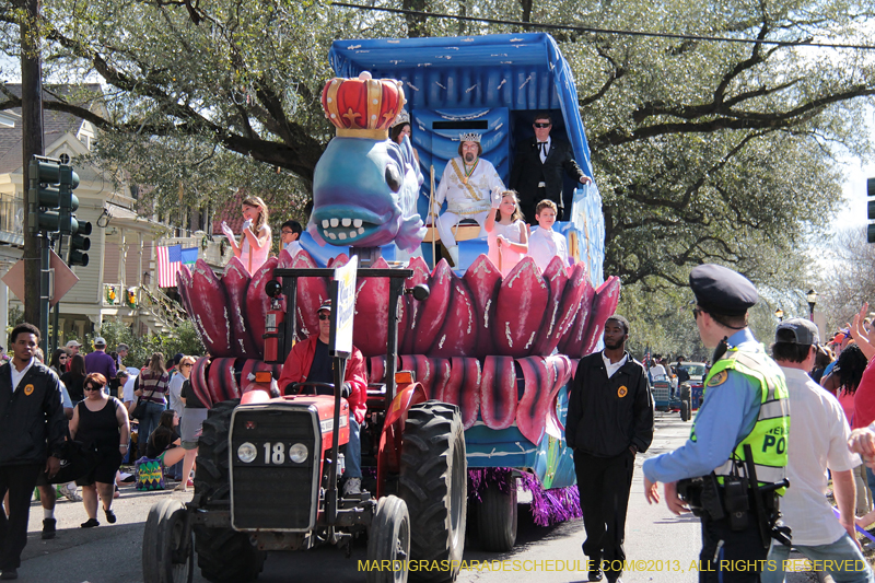 Krewe-of-Pontchartrain-2013-1048