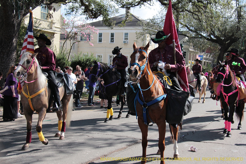 Krewe-of-Pontchartrain-2013-1053
