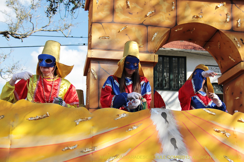 Krewe-of-Pontchartrain-2013-1082