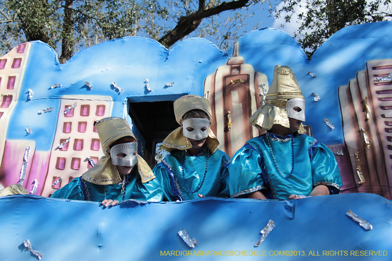 Krewe-of-Pontchartrain-2013-1102