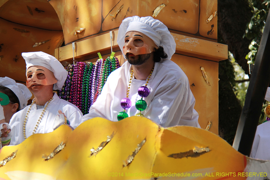 2014-Krewe-of-Pontchartrain11089