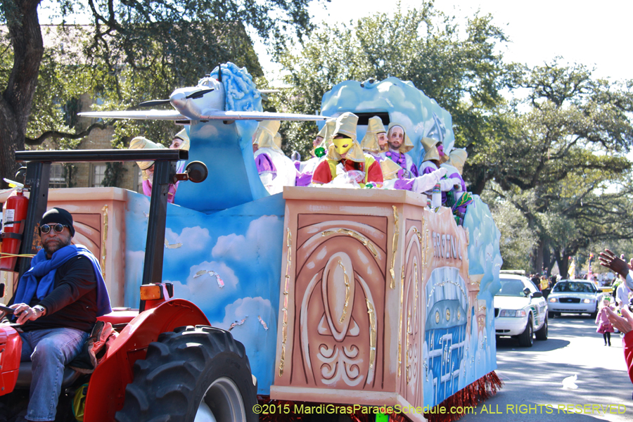 Krewe-of-Pontchartrain-2015-11608