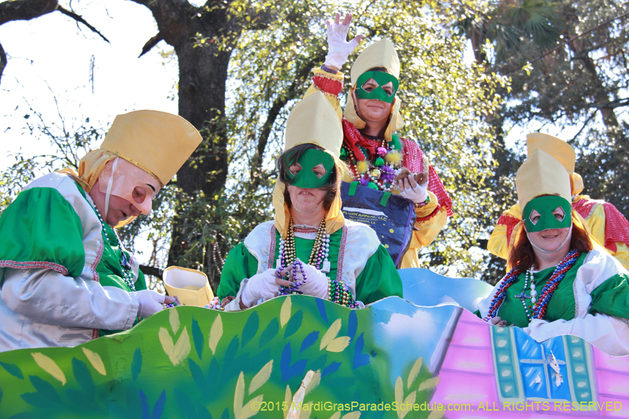 Krewe-of-Pontchartrain-2015-11648