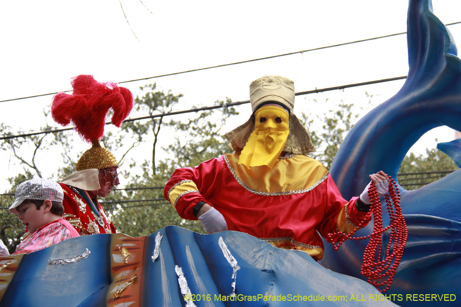 2016-Krewe-of-Pontchartrain-001698