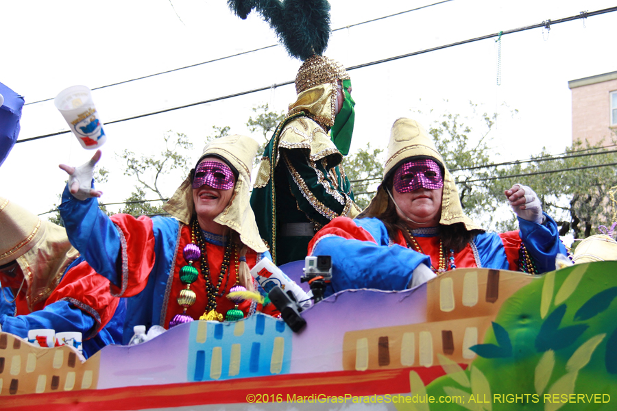 2016-Krewe-of-Pontchartrain-001737