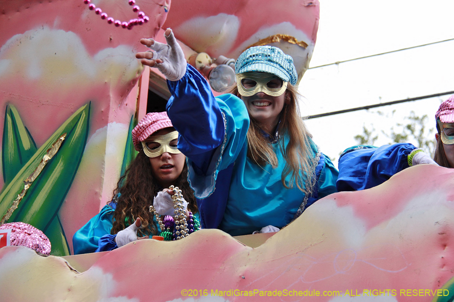 2016-Krewe-of-Pontchartrain-001755