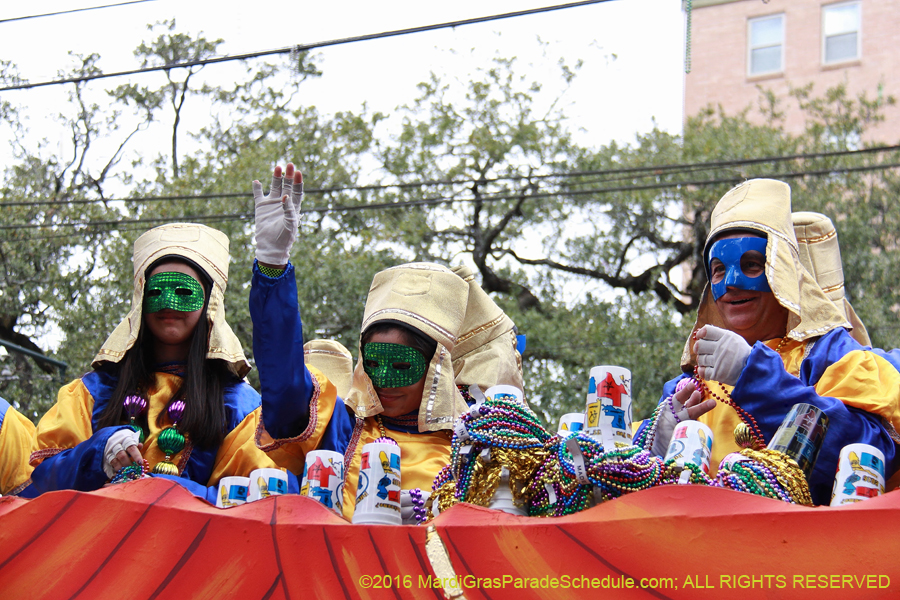 2016-Krewe-of-Pontchartrain-001764