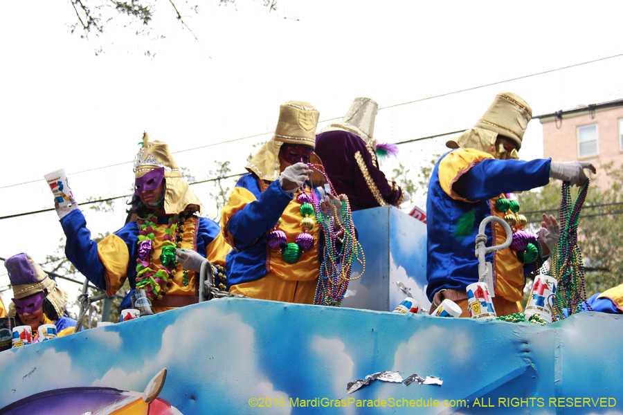 2016-Krewe-of-Pontchartrain-001773