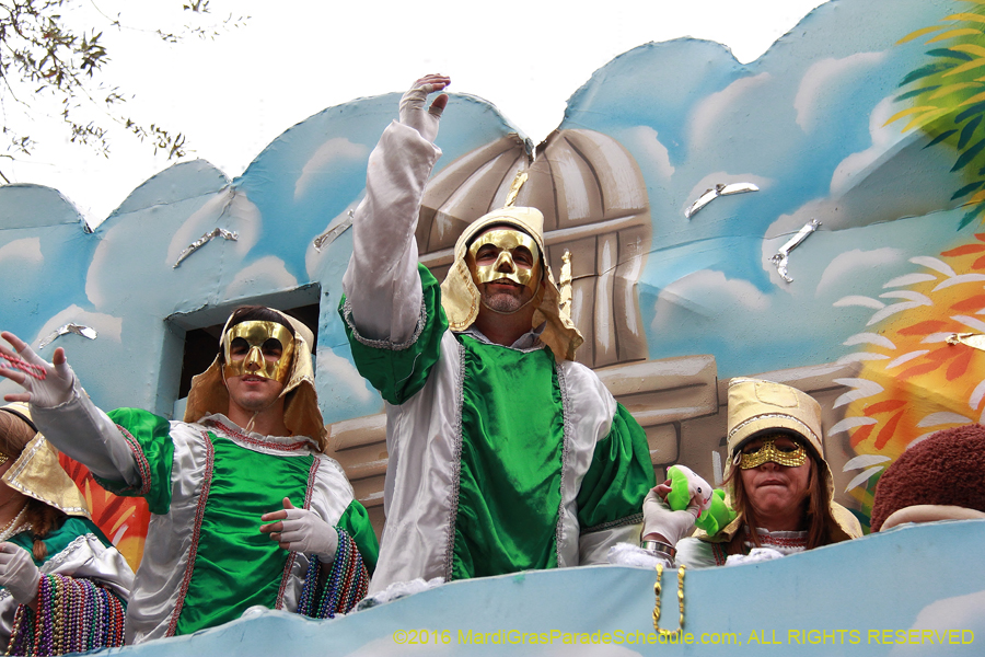 2016-Krewe-of-Pontchartrain-001822