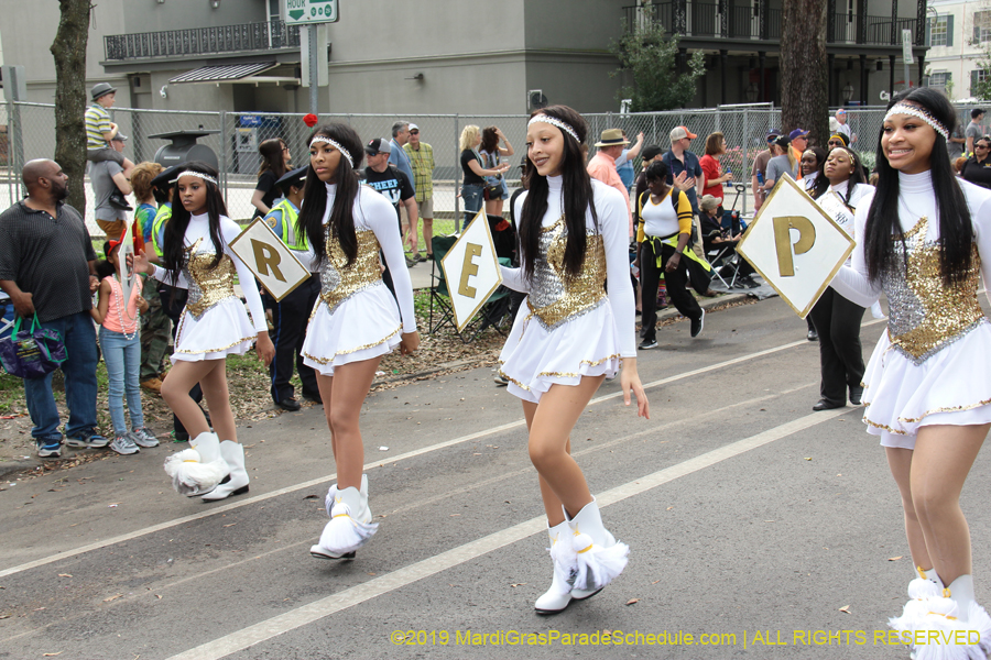 Krewe-of-Pontchartrain-2019-001873