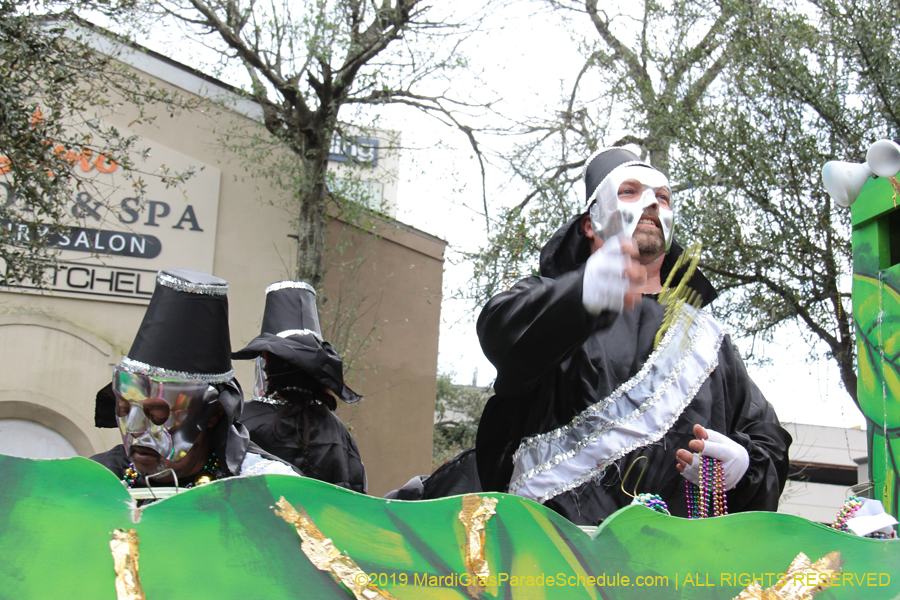 Krewe-of-Pontchartrain-2019-001885