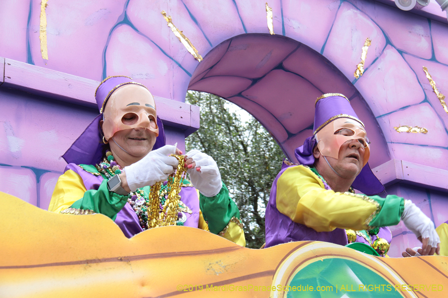 Krewe-of-Pontchartrain-2019-001909