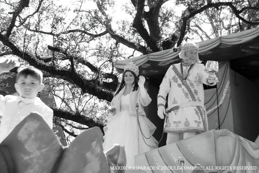 Krewe-of-Pontchartrain00038-2022
