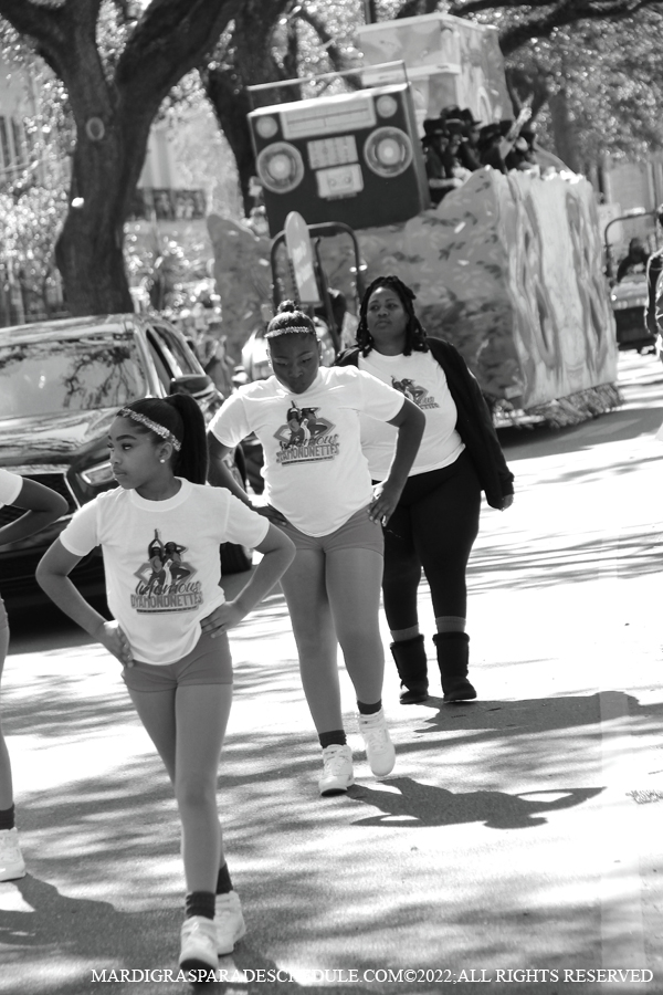 Krewe-of-Pontchartrain00062-2022