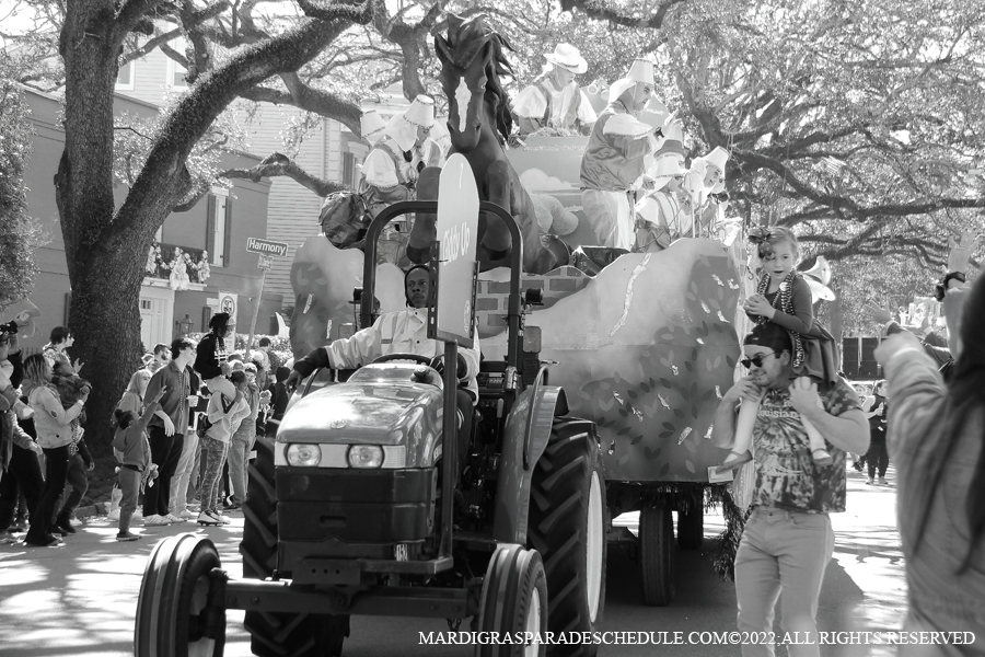 Krewe-of-Pontchartrain00085-2022