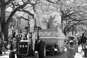Krewe-of-Pontchartrain00111-2022
