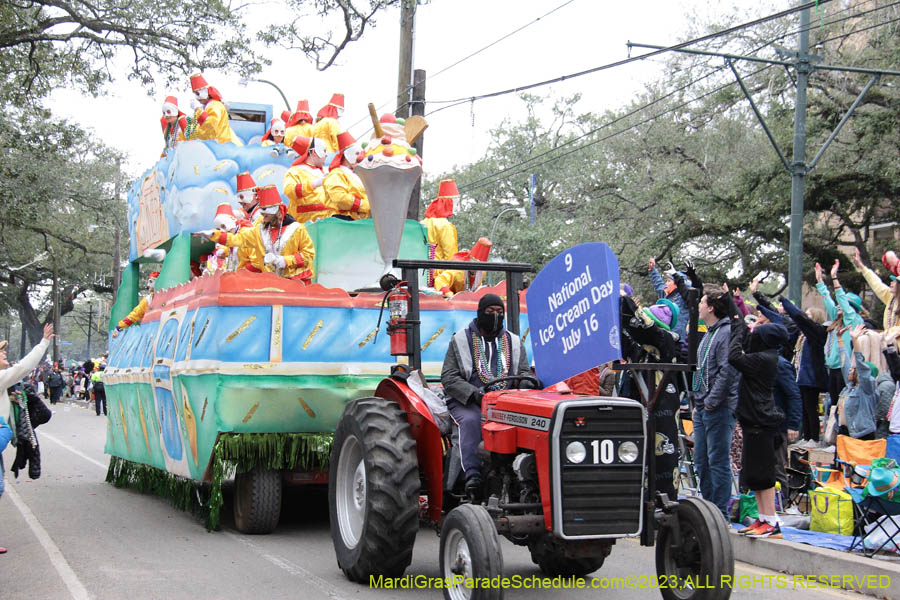 2023-Krewe-of-Pontchartrain-04821