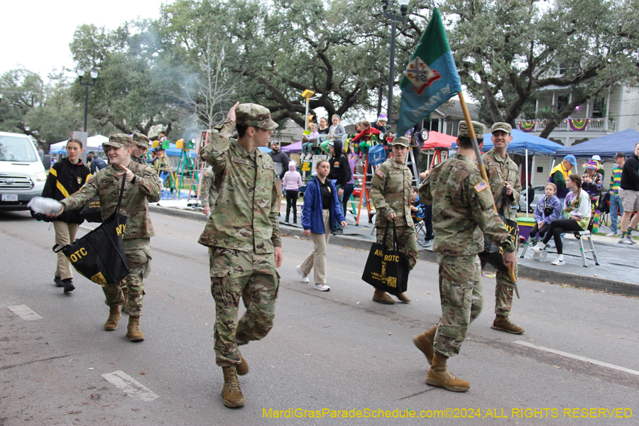 2024-Krewe-of-Pontchartrain-10747
