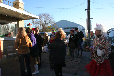 Meeting-of-the-Courts-Mardi-Gras-2008-Buzzards_toast-Phunny-Phorty_phellows-4771