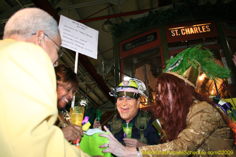 2009-Phunny-Phorty-Phellows-Twelfth-Night-Streetcar-Ride-New-Orleans-Mardi-Gras-0050