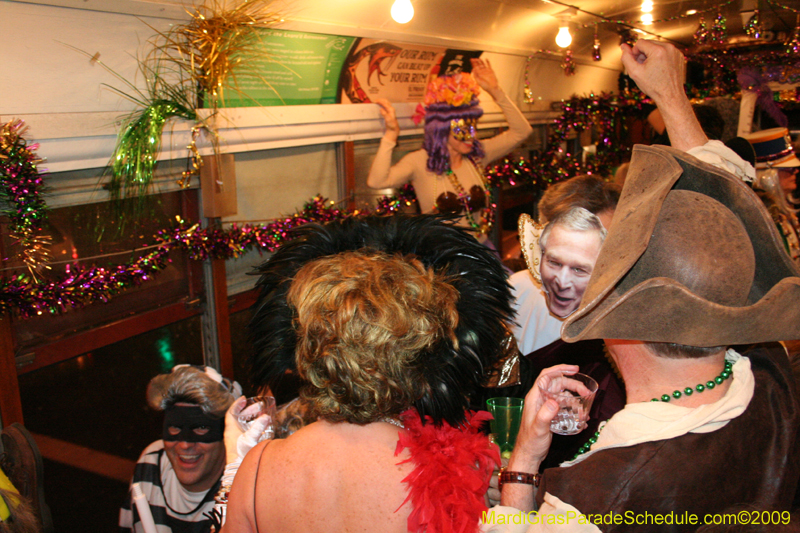 2009-Phunny-Phorty-Phellows-Twelfth-Night-Streetcar-Ride-New-Orleans-Mardi-Gras-0121