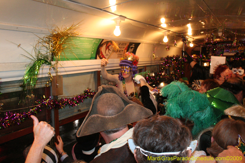 2009-Phunny-Phorty-Phellows-Twelfth-Night-Streetcar-Ride-New-Orleans-Mardi-Gras-0166