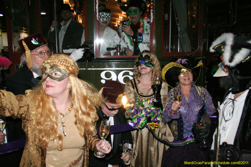 Phunny-Phorty-Phellows-Mardi-Gras-2011-New-Orleans-0049