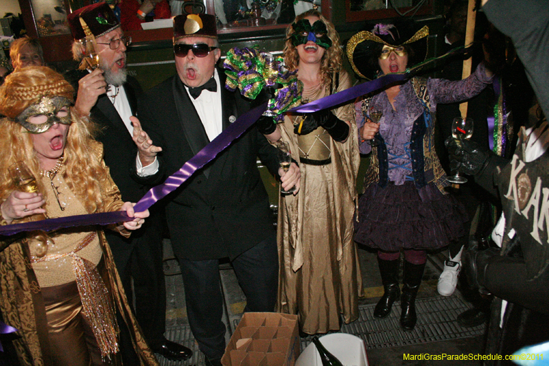 Phunny-Phorty-Phellows-Mardi-Gras-2011-New-Orleans-0065