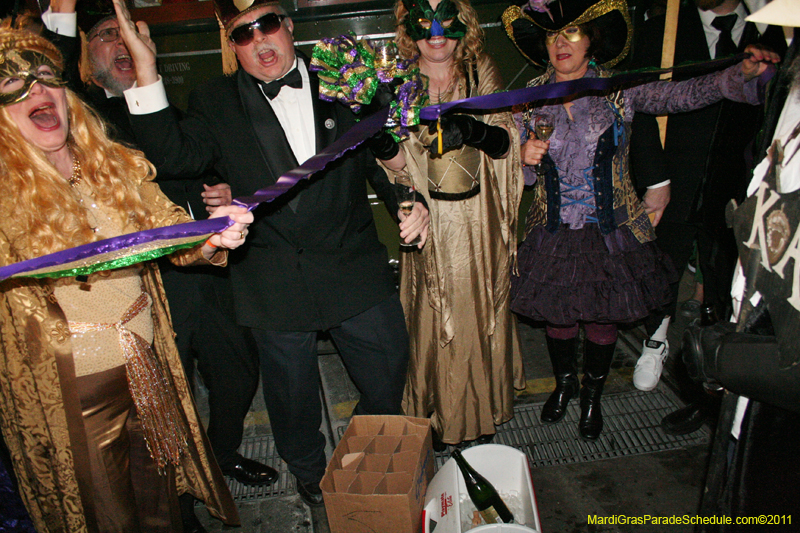 Phunny-Phorty-Phellows-Mardi-Gras-2011-New-Orleans-0069