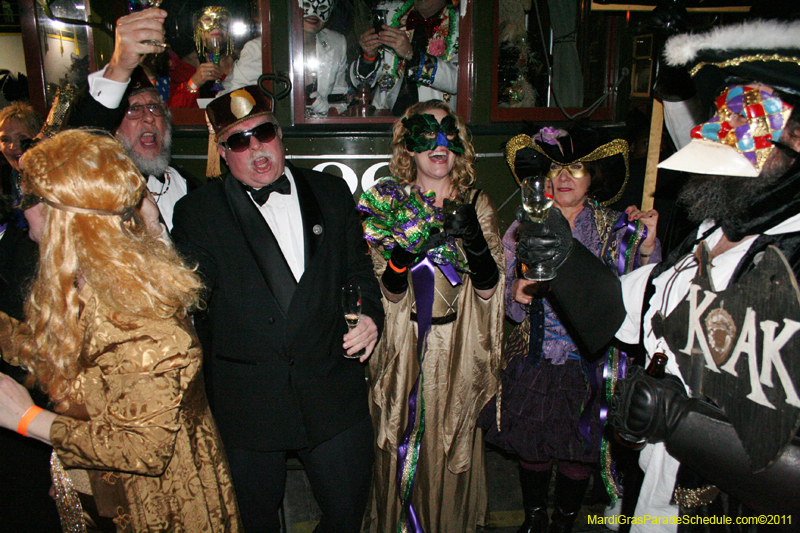 Phunny-Phorty-Phellows-Mardi-Gras-2011-New-Orleans-0079