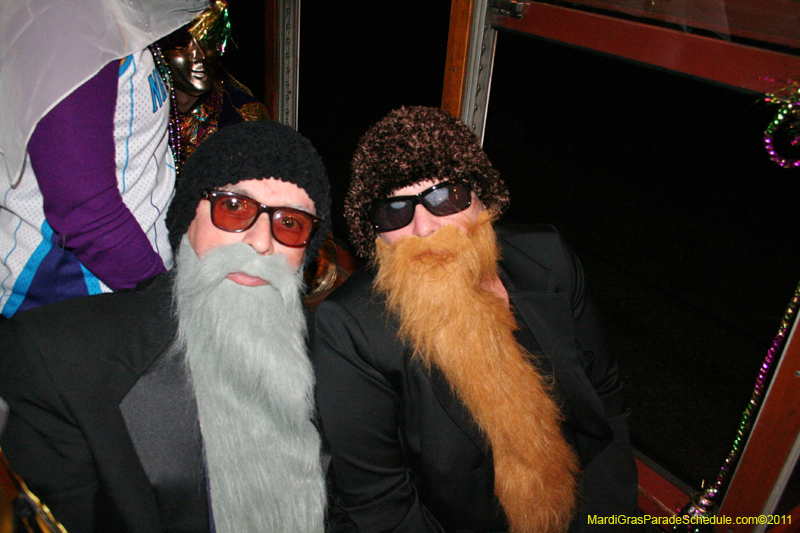 Phunny-Phorty-Phellows-Mardi-Gras-2011-New-Orleans-0114