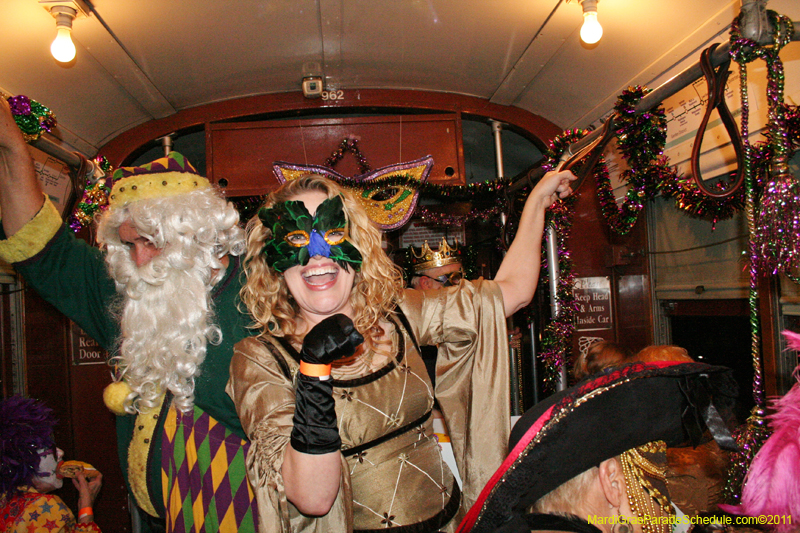 Phunny-Phorty-Phellows-Mardi-Gras-2011-New-Orleans-0135