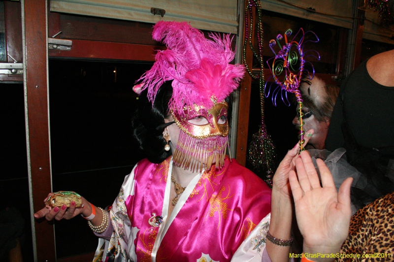 Phunny-Phorty-Phellows-Mardi-Gras-2011-New-Orleans-0151