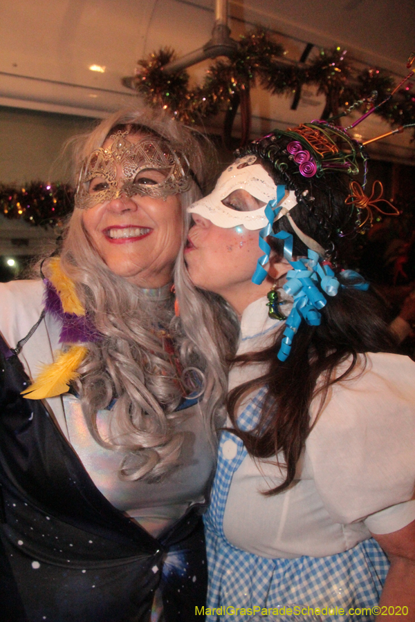 Phunny-Phorty-Phellows-2020-00276