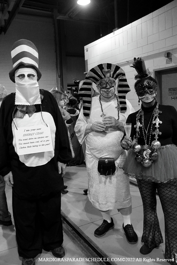 Phunny-Phorty-Phellows-00009-2022