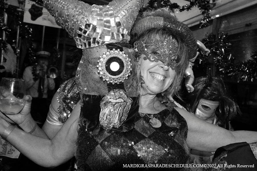 Phunny-Phorty-Phellows-00055-2022