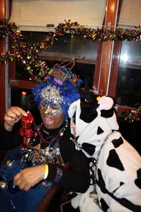 2023-00272-Phunny-Phorty-Phellows