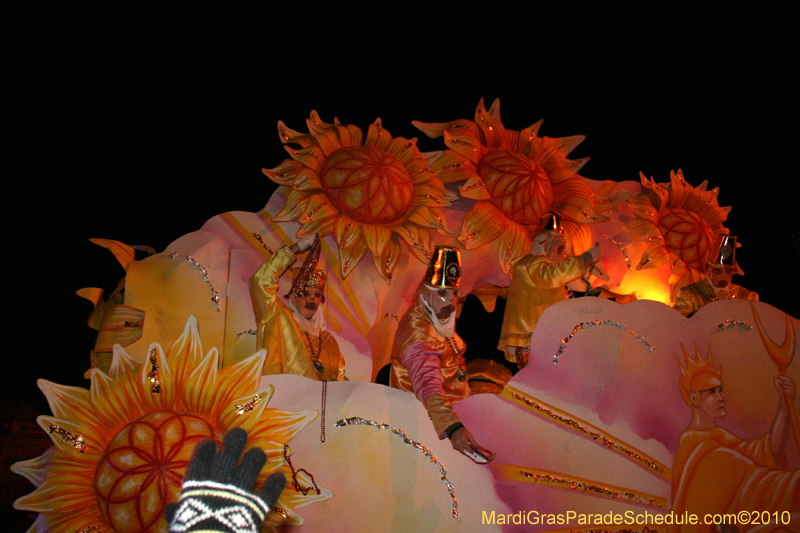 Krewe-of-Proteus-2010-Mardi-Gras-New-Orleans-9649