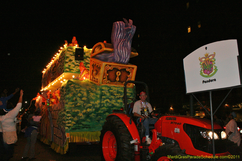 Krewe-of-Pygmalion-2011-0114