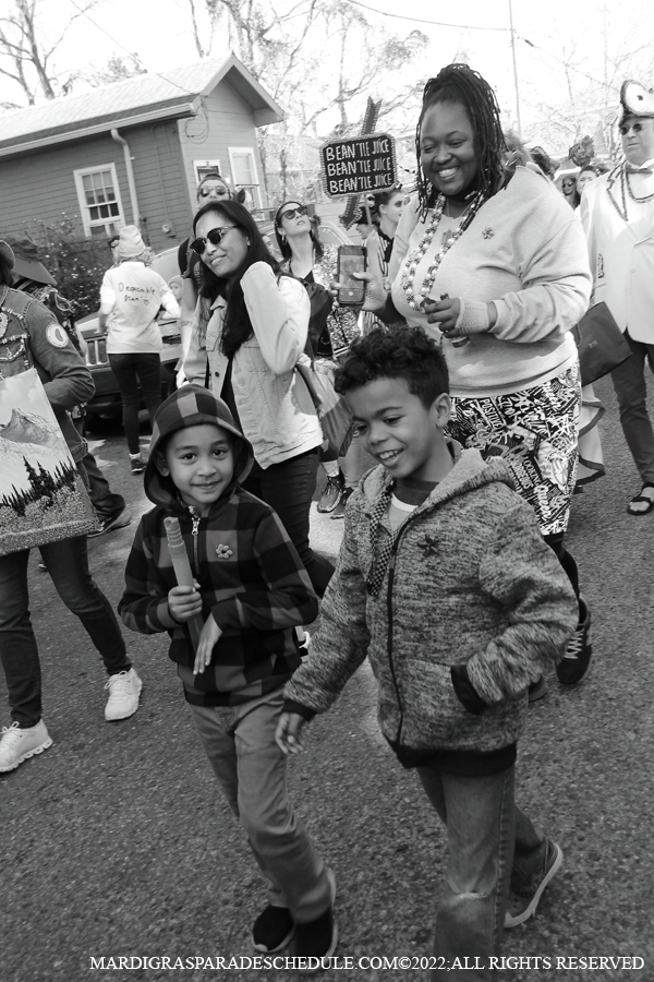 Krewe-of-Red-Bean-00015-2022