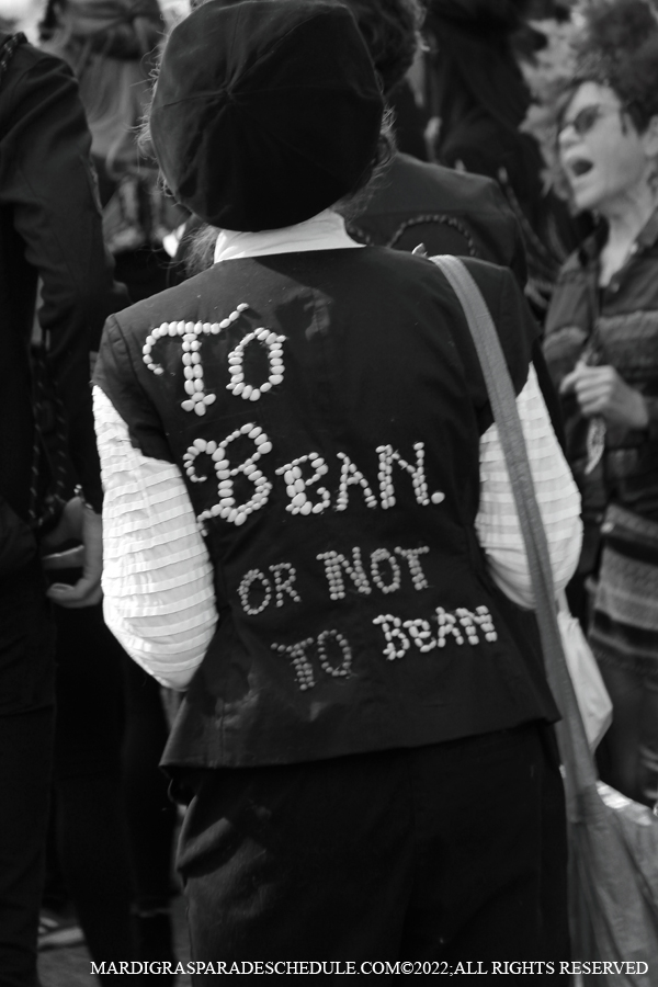 Krewe-of-Red-Bean-00055-2022