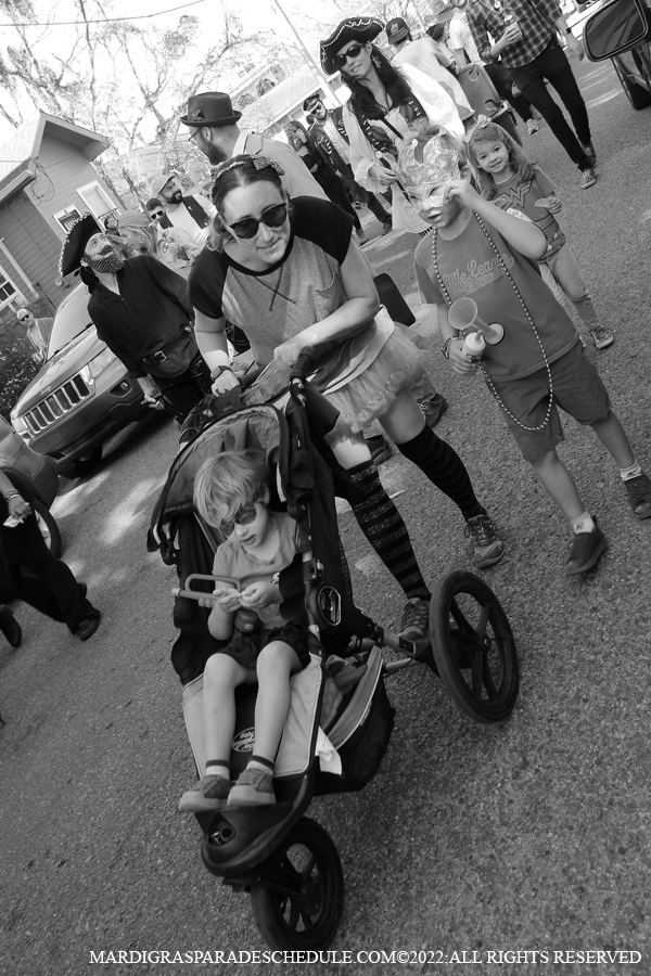 Krewe-of-Red-Bean-00095-2022