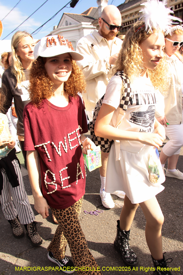 Krewe-of-Red-Beans-2025-2398