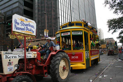 Krewe-of-Rex-King-of-Carnival-Rex-School-of-Design-2008-Mardi-Gras-New-Orleans-2008-0264