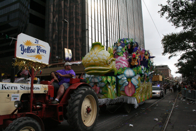 Krewe-of-Rex-King-of-Carnival-Rex-School-of-Design-2008-Mardi-Gras-New-Orleans-2008-0370
