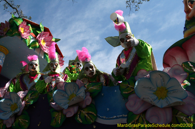2009-Rex-King-of-Carnival-presents-Spirits-of-Spring-Krewe-of-Rex-New-Orleans-Mardi-Gras-2147