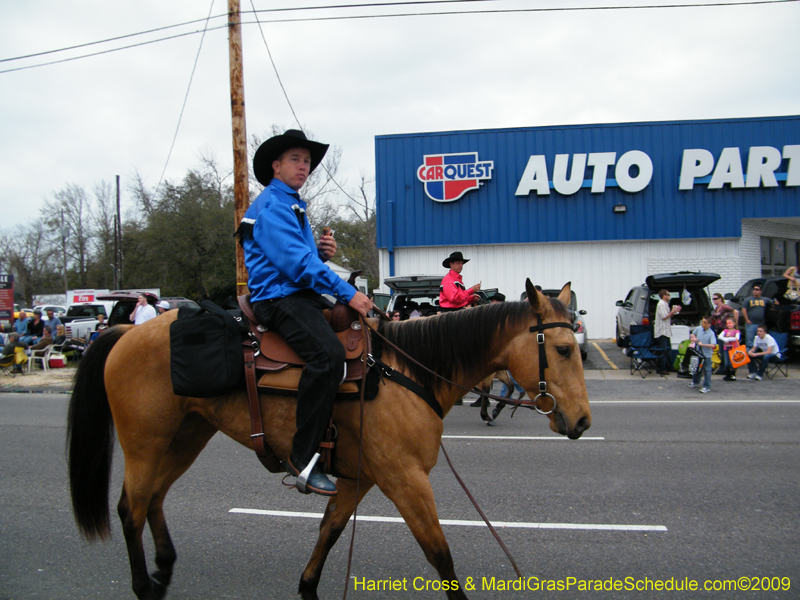 Krewe-of-Rhea-2009-Metairie-Mardi-Gras-Harriet-Cross-7774